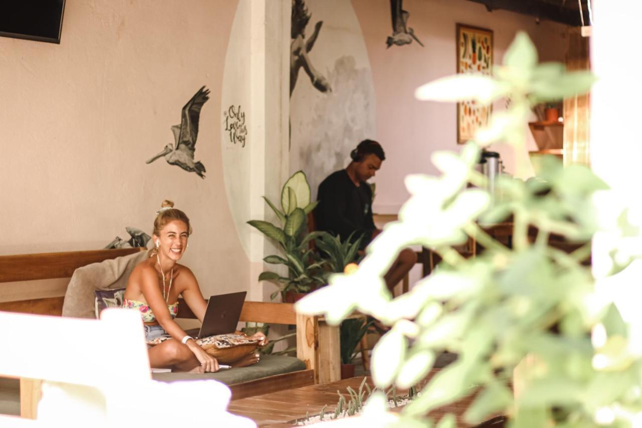 Zeneidas Surf Garden Playa Santa Teresa  Kültér fotó